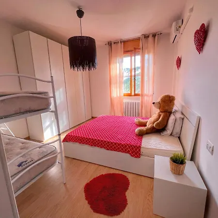 Apartament Lovely A Due Passi Dal Mare