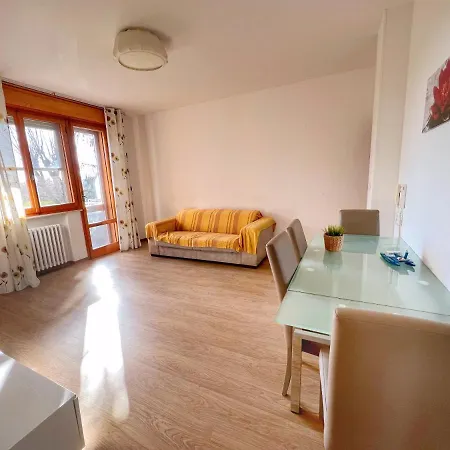 Lovely A Due Passi Dal Mare Apartament